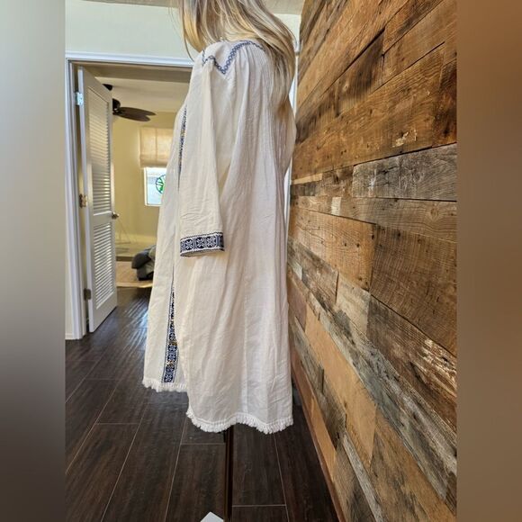 Anthropologie x Raga White Embroidered Sequin Button
Front Midi Dress sz M - Picture 2 of 16
